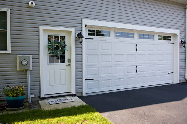 24/7 Emergency Garage Door Panel Replacement experts in Texas County County, OK